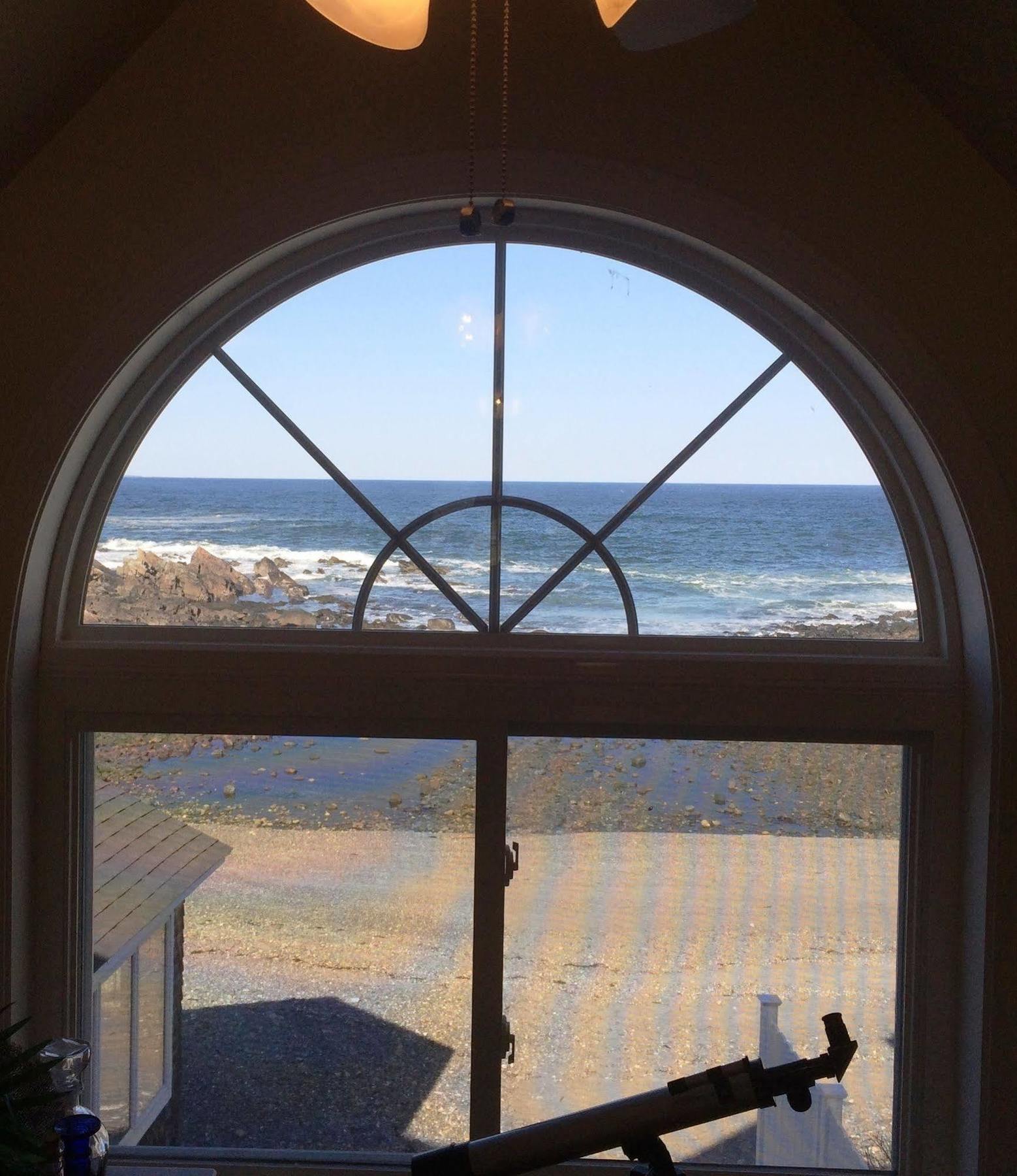 Perkins Cove Oceanfront Cottage オガンクィット エクステリア 写真